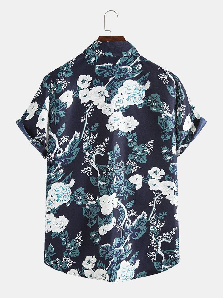 Camisa De Manga Corta Con Botones Y Estampado Floral De Plantas Navideñas Para Hombre