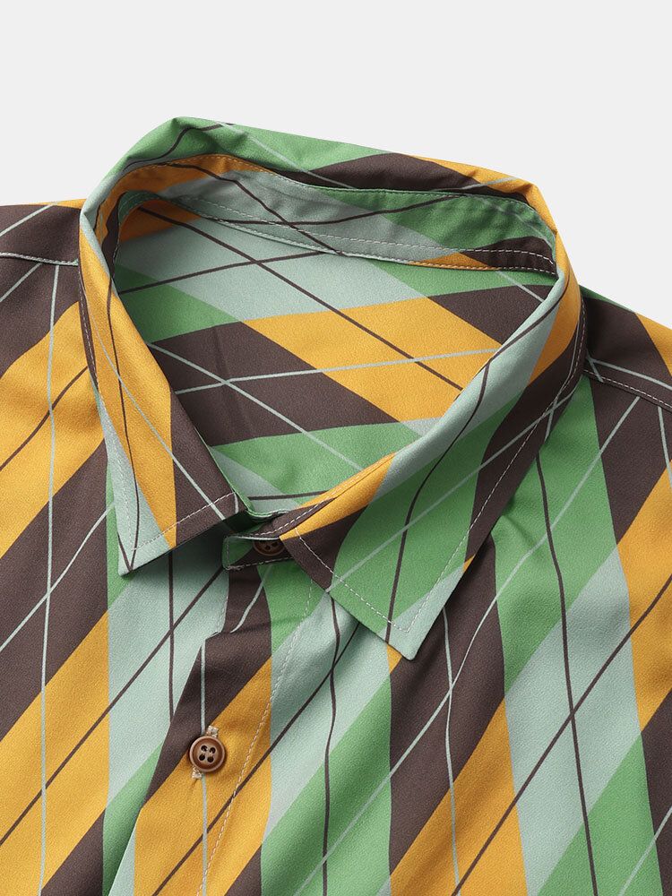 Camisa De Manga Corta Con Solapa Geométrica En Contraste De Bloque De Color Para Hombre