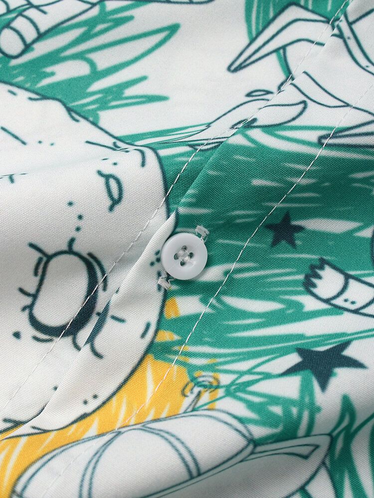 Camisa De Manga Corta Con Solapa Y Estampado De Astronauta De Dibujos Animados Para Hombre