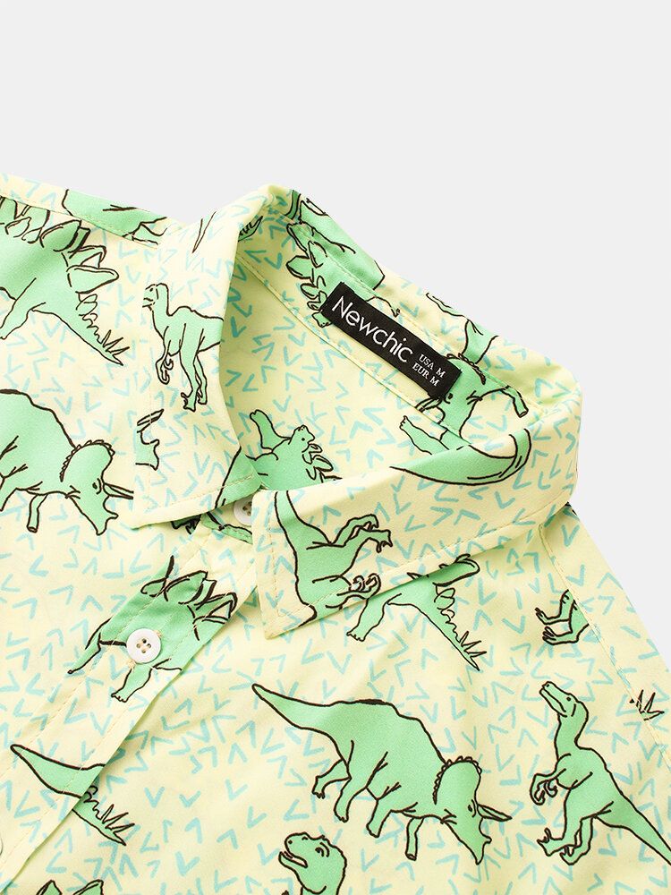 Camisa De Manga Corta Con Solapa Y Estampado De Dinosaurio De Dibujos Animados Para Hombre