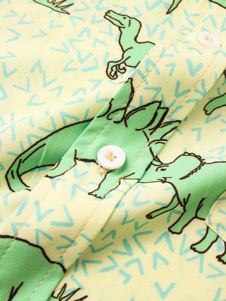 Camisa De Manga Corta Con Solapa Y Estampado De Dinosaurio De Dibujos Animados Para Hombre