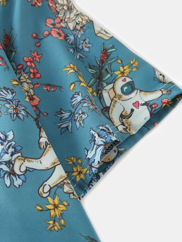 Camisa De Manga Corta Con Solapa Y Estampado De Flores Y Astronautas Para Hombre