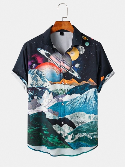 Camisa De Manga Corta Con Solapa Y Estampado Mountain & Planet Para Hombre