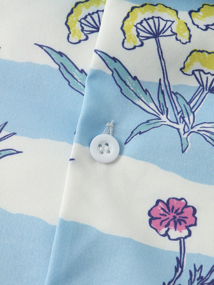 Camisa De Manga Corta Con Solapa Y Rayas Con Estampado De Flores Para Hombre