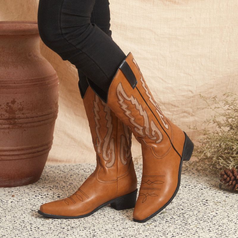 Botas Vaqueras De Tacón Grueso De Cuero Con Diseño Elegante De Gran Tamaño Para Mujer