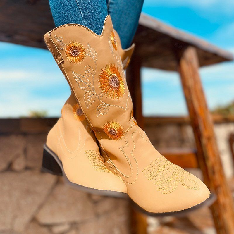 Botas De Vaquero A Media Pantorrilla Con Tacón Grueso Bordado De Margaritas De Gran Tamaño Para Mujer