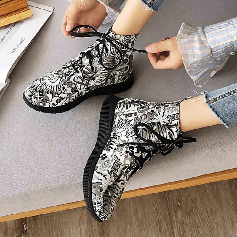 Mujeres Casual Letter Graffiti Printing Multicolor Lace Up Short Combat Boots