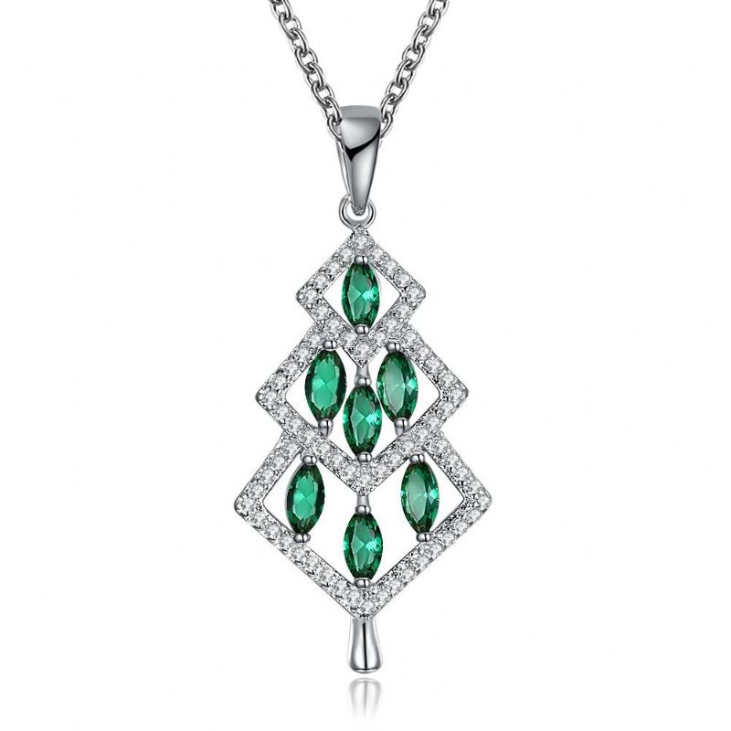 Inalis Colgante De Árbol De Navidad Collar De Circonita Verde Regalo Para Mujer