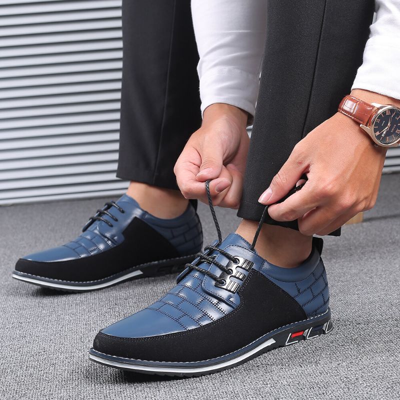 Zapatos Casuales Antideslizantes De Empalme De Cuero De Microfibra Con Decoración De Metal Para Hombres