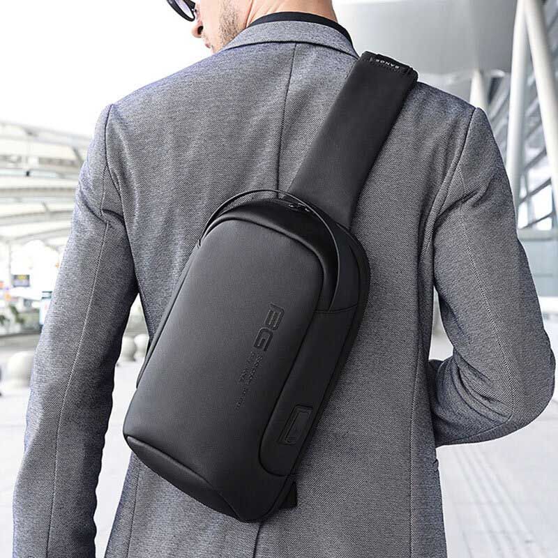 Hombres Oxford Cloth Multi-carry Casual Color Sólido Business Bandolera Bolsa De Pecho Con Carga Usb