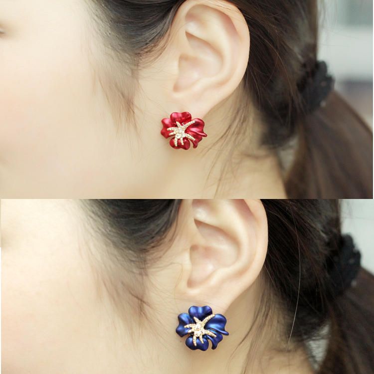 1 Par De Elegantes Pendientes De Botón De Diamantes De Imitación Dorados Con Flores Azules Y Rojas Brillantes