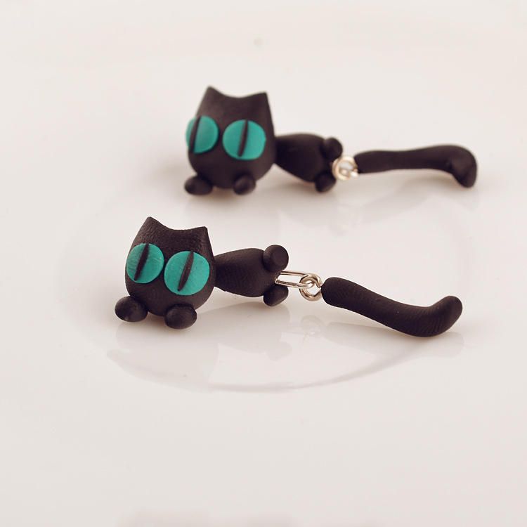 Pendientes Casuales De Gota De Arcilla Suave De Gatito Pequeño Con Perno De Gato Negro Animal Lindo