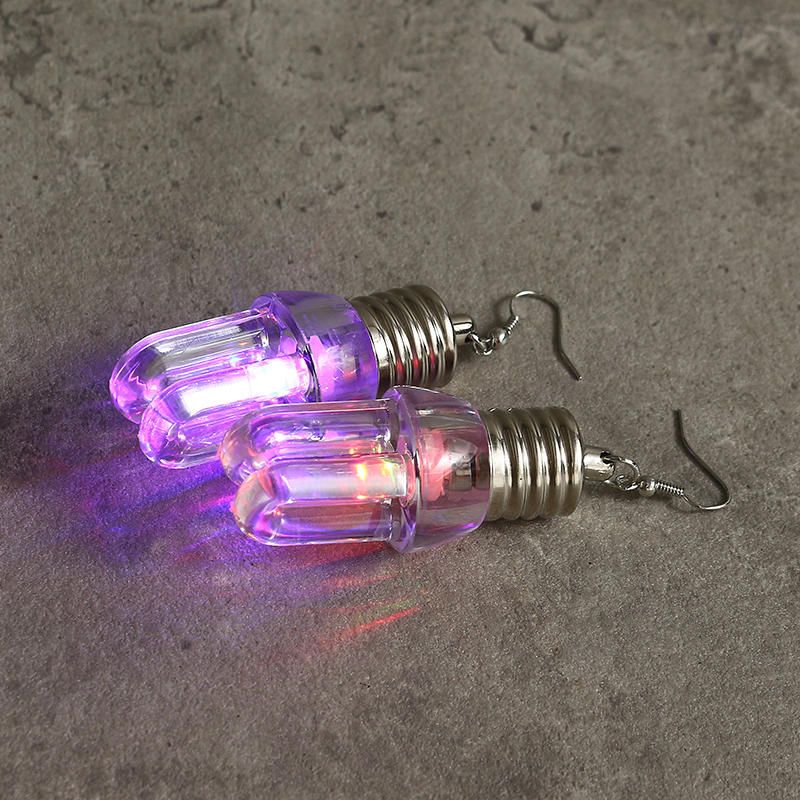 Pendientes Con Forma De Bombilla Led Lindos Accesorios De Fiesta Para Mujeres