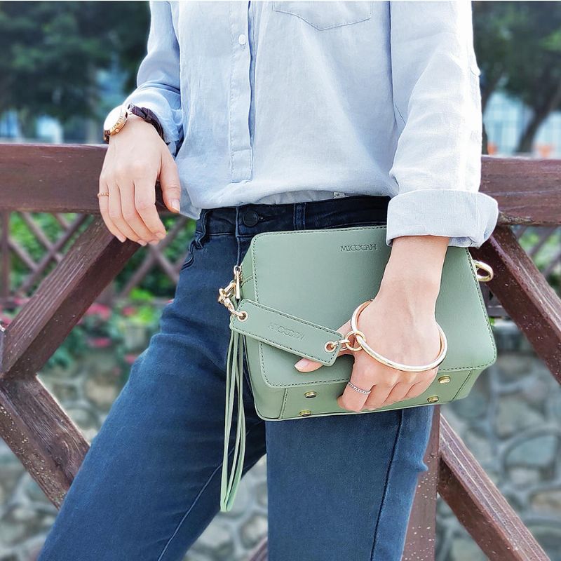 Bolso Cuadrado De Piel Sintética Con Doble Cremallera Y Anillo De Metal Para Mujer