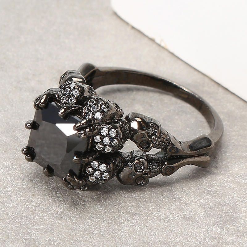 Anillo De Acero Inoxidable Con Circonita Negra Garra Gótica Anillo De Dedo De Diamantes De Imitación Con Doble Calavera Para Mujer