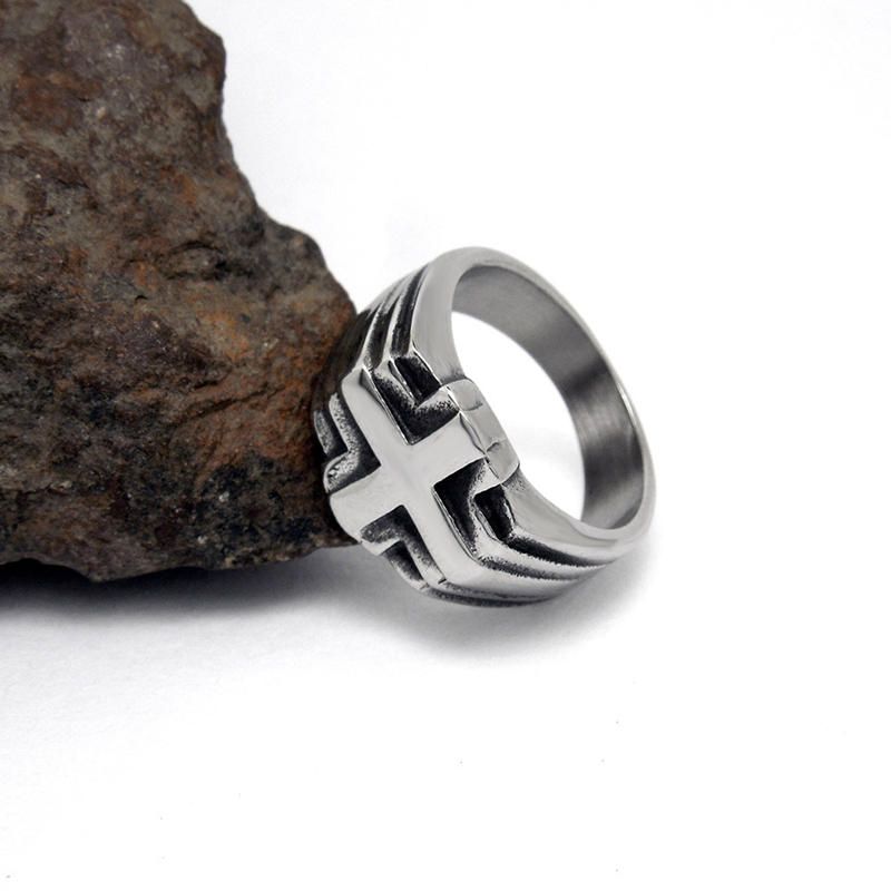 Moda Vintage Punk Cross Hombre Anillo De Acero De Titanio Joyería De Acero Inoxidable Para Hombre