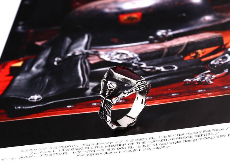 Retro Gothic Titanium Steel Men Ring Vampire Coffin Punk Regalo De Halloween Para Hombres