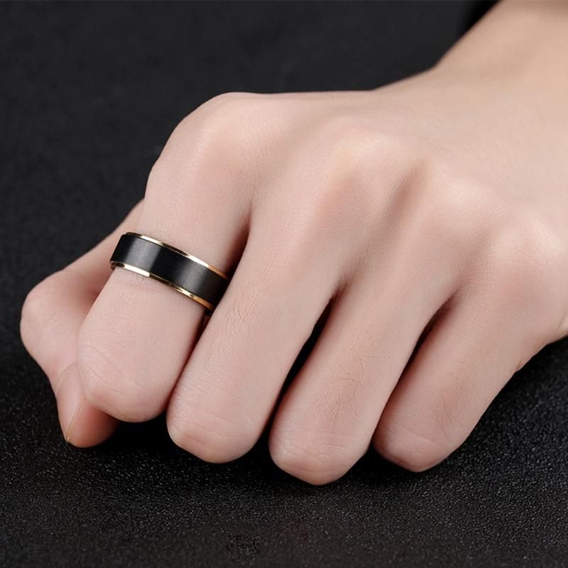 Trendy Black Titanium Steel Simple Style Chapado En Colores Hombres Anillo De Dedo Regalo Del Día De San Valentín