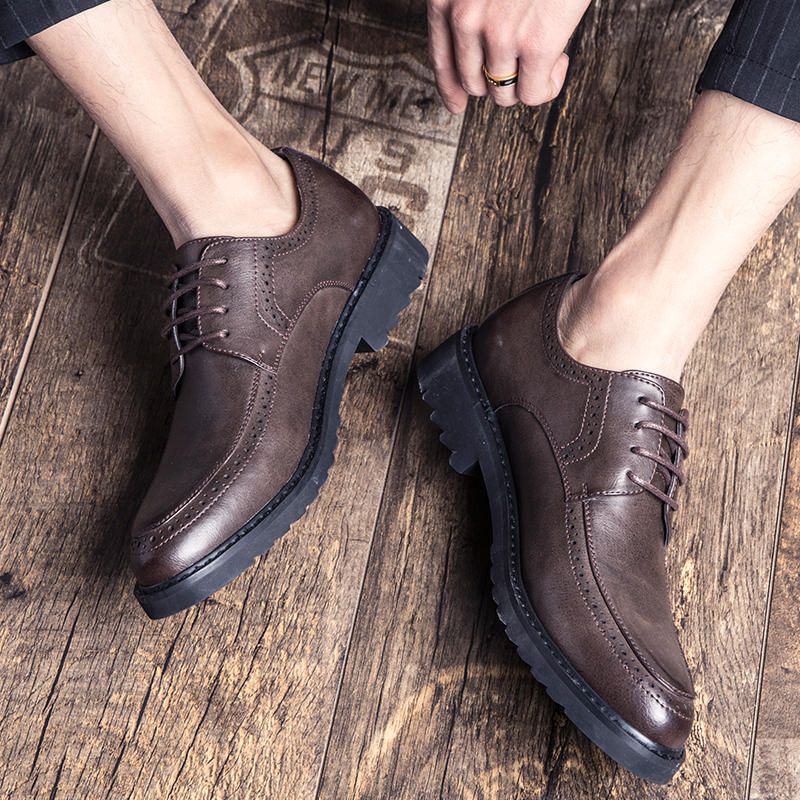 Oxfords De Cuero De Negocios Informales Tallados Con Brogue Retro