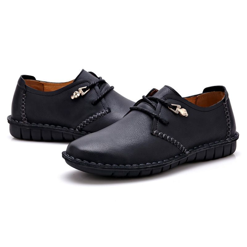 Oxfords Planos Formales Con Punta Redonda Y Cordones De Cuero Suave