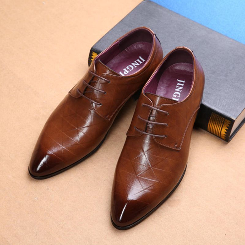 Zapatos Formales De Negocios Con Punta Puntiaguda De Cuero Cómodos Para Hombres