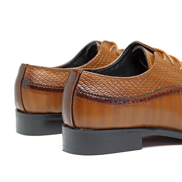 Zapatos Formales De Negocios Con Punta Puntiaguda De Cuero Genuino Estilo Brogue Para Hombres