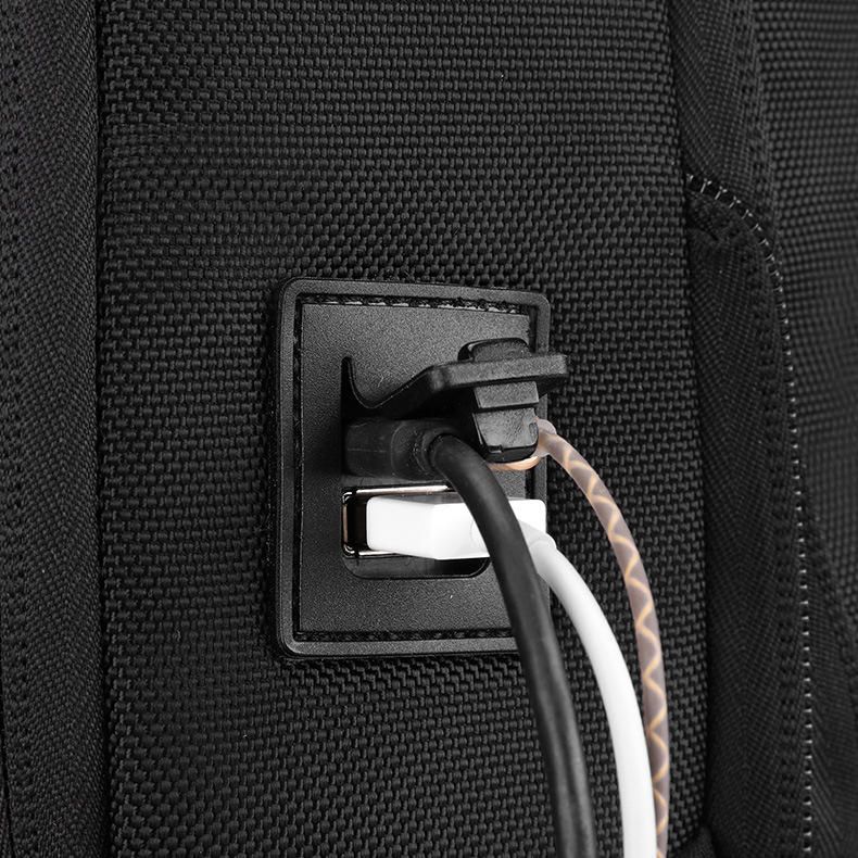 Mochila Informal De Gran Capacidad Para Hombres Con Puerto De Carga Usb Y Puerto De Audio