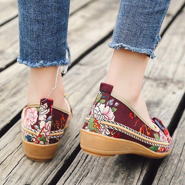 Mocasines Planos Con Bordado De Flores Para Mujer