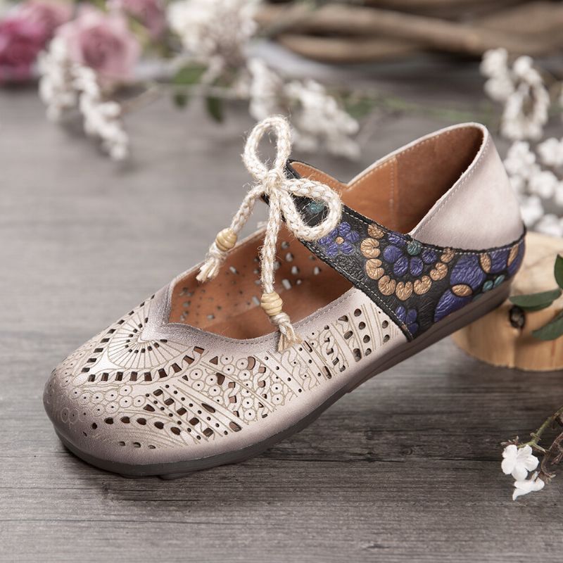 Retro Hollow Floral Suela Suave Nudo Punta Redonda Correa De Tobillo Zapatos Planos