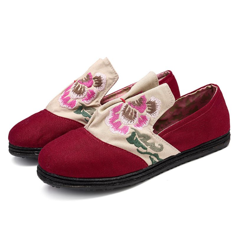 Zapatos De Mocasines Planos Con Bordado Floral Folkways