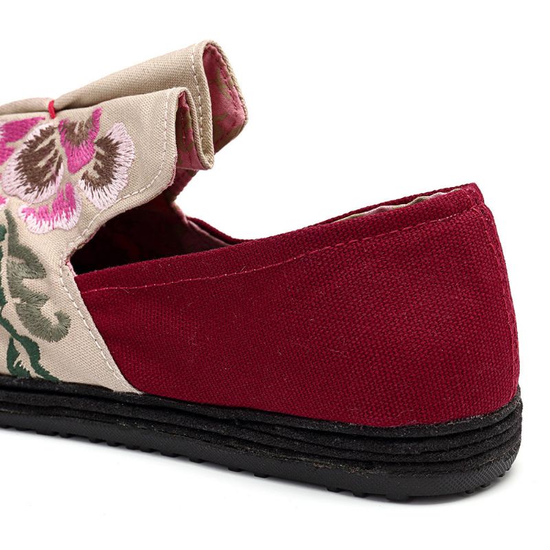 Zapatos De Mocasines Planos Con Bordado Floral Folkways