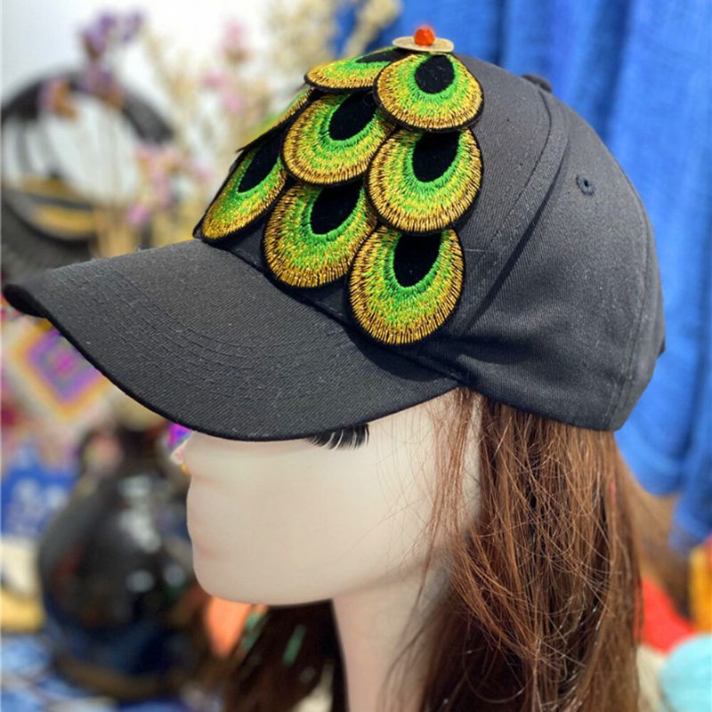 Gorra De Béisbol Con Plumas Estampadas Bordadas Para Mujer