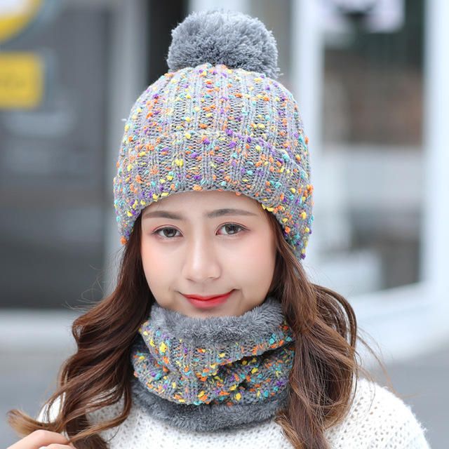 Gorro De Lana Gruesa Y Cálida Conjunto De Dos Piezas Con Babero Gorro Con Pompón De Invierno Cálido