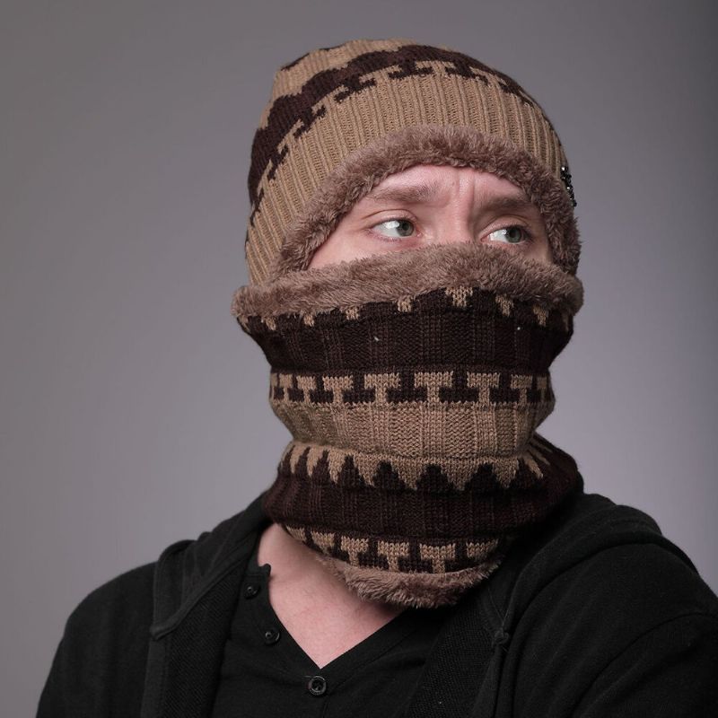 Hombres 2pcs Plus Terciopelo Grueso Invierno Al Aire Libre Mantener El Cuello Caliente Y Protección Para Los Oídos Sombrero Bufanda Sombrero De Punto Gorro