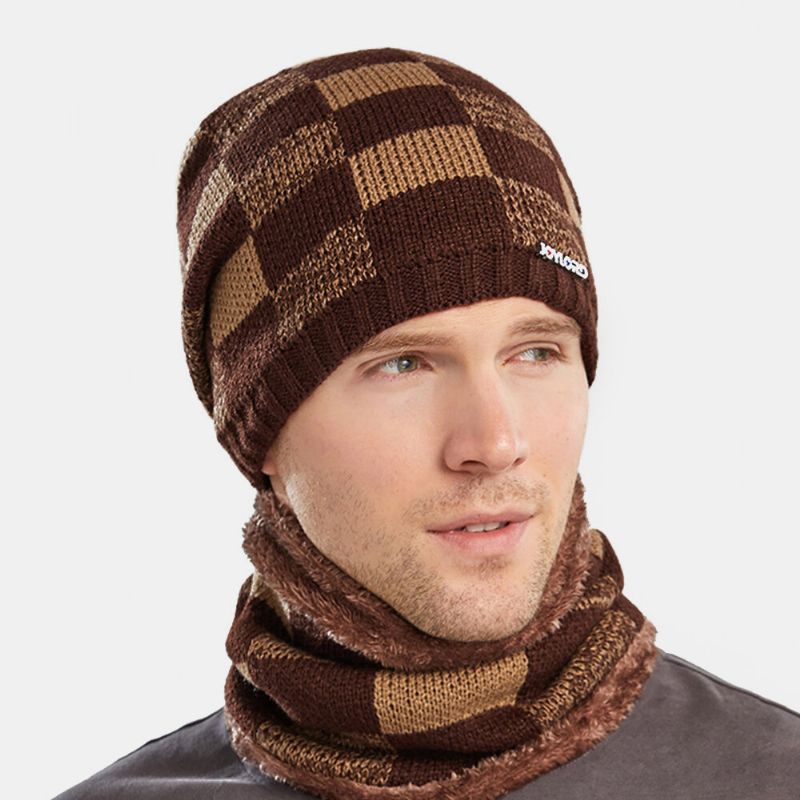 Hombres 2pcs Plus Terciopelo Grueso Trajes De Invierno Cálidos Patrones Geométricos Cuello Protección Facial Sombrero De Punto Bufanda