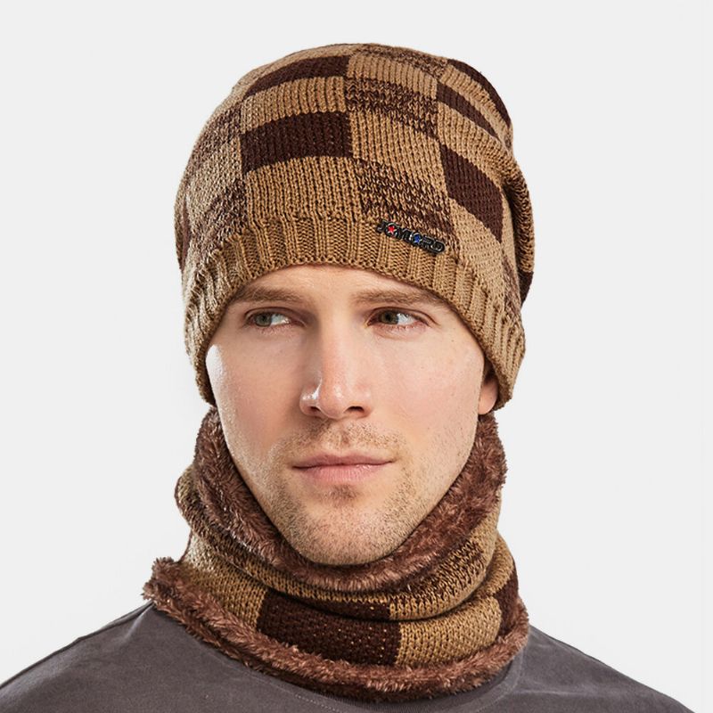 Hombres 2pcs Plus Terciopelo Grueso Trajes De Invierno Cálidos Patrones Geométricos Cuello Protección Facial Sombrero De Punto Bufanda