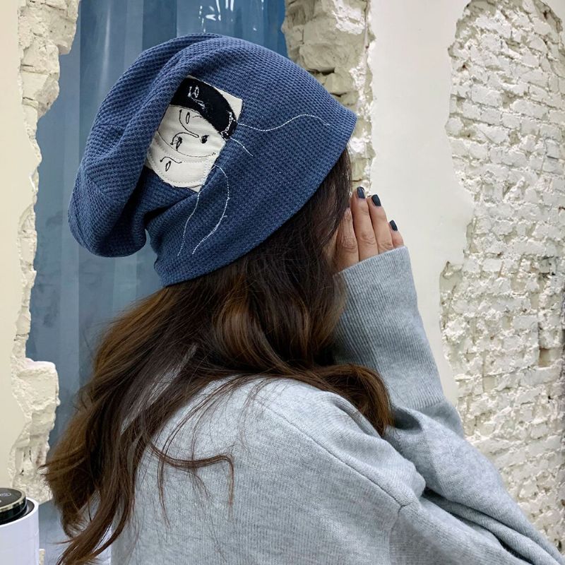 Mujeres Tie Dye Seda De Hielo Bordado De Cara Abstracta Gorra De Confinamiento Salvaje Gorro Sin Ala Gorro De Punto Toque Hat