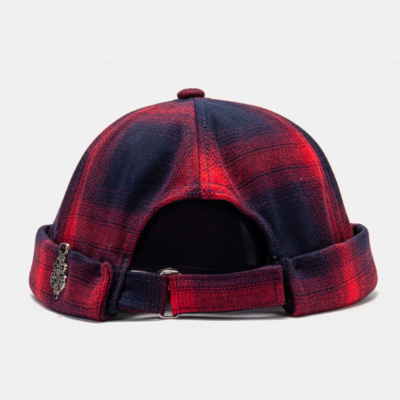 Unisex Algodón Gradiente Cuadros Patrón Remache Sombrero De Sombrilla Salvaje Gorro Sin Ala Gorro De Propietario Gorra De Calavera