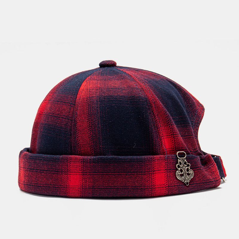 Unisex Algodón Gradiente Cuadros Patrón Remache Sombrero De Sombrilla Salvaje Gorro Sin Ala Gorro De Propietario Gorra De Calavera