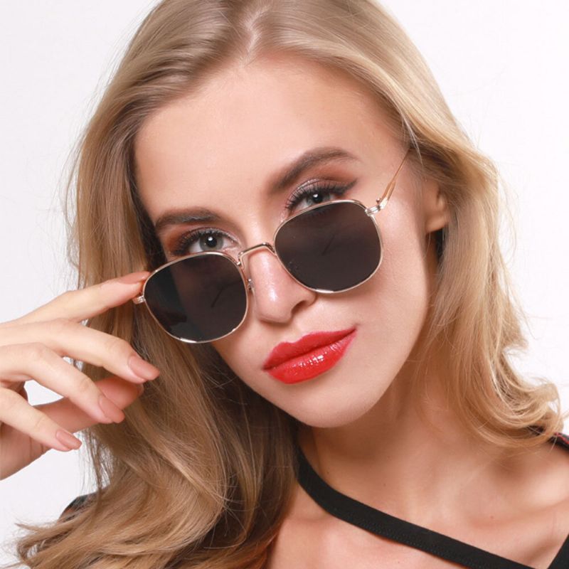 Gafas De Sol De Moda Con Protección Uv Para Exteriores Con Montura Cuadrada De Metal Pequeño Retro Unisex