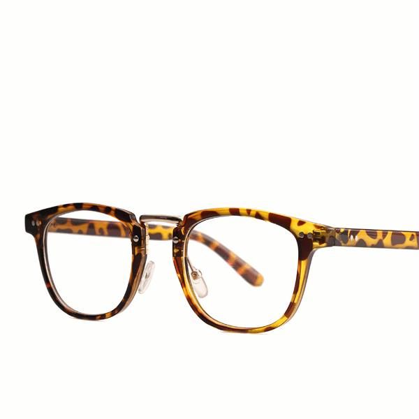 Hombres Mujeres Vintage Lentes Transparentes Gafas Sexy Cat Eye Retro Transparente Computer Eyeglasseess