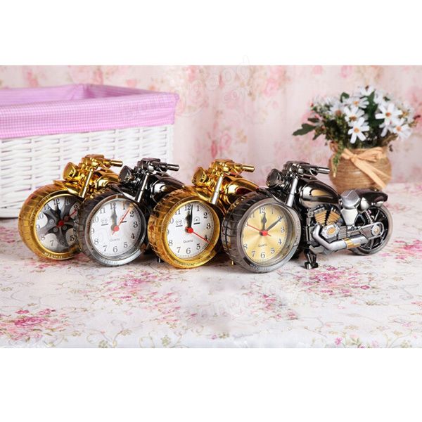 3d Home Decorativo Motocicleta Alarma Plástico Reloj Fresco Regalo De Cumpleaños Color Aleatorio