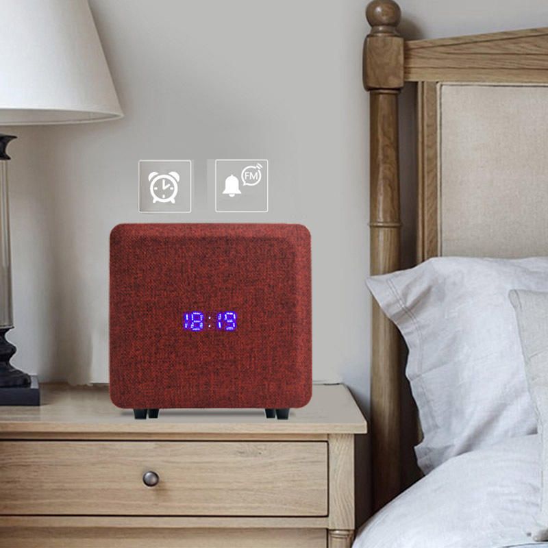 Altavoz Bluetooth Inalámbrico Reloj Despertador Casa De Madera Retro Radio Timebox Led Mesa Digital Reloj Musical