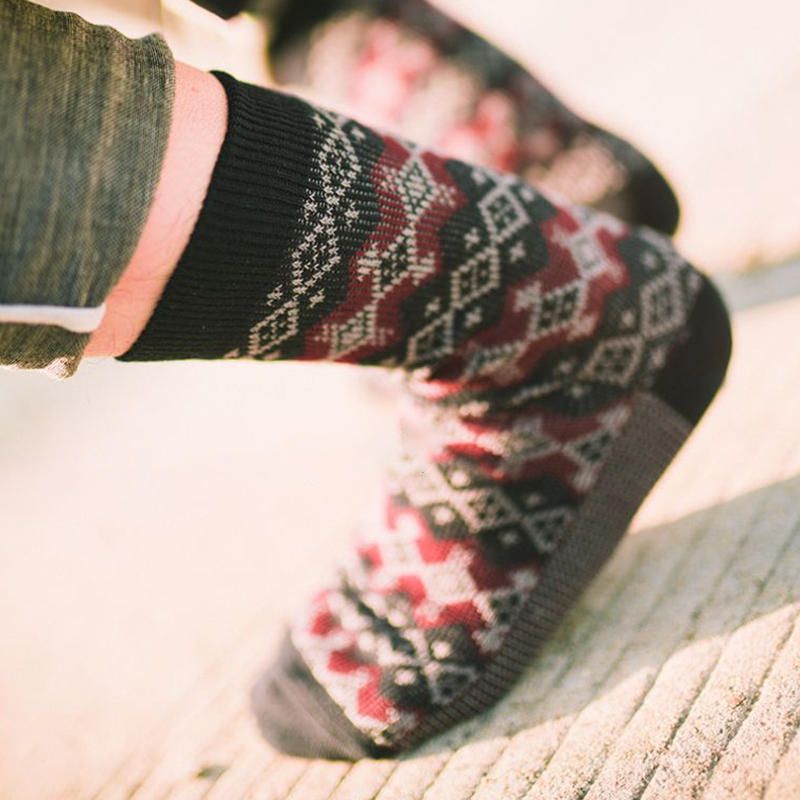 Calcetines De Tubo Medio Con Patrón De Diamantes Étnicos Retro Para Hombre