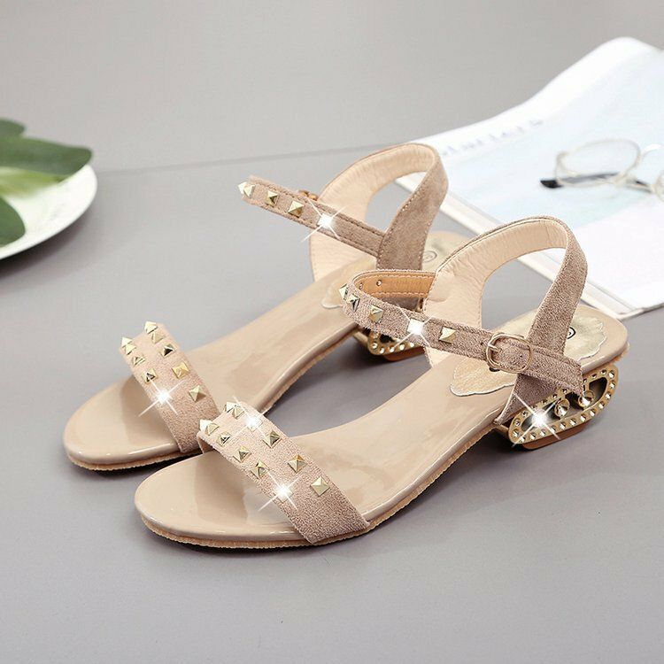 Sandalias De Tacón Bajo Con Hebilla Decorativa De Metal Con Pinchos Para Mujer