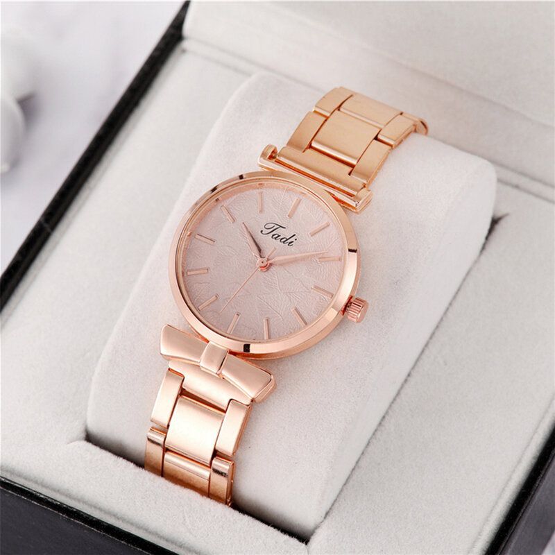 Deffrun Diseño Elegante Sin Dial Numérico Reloj De Pulsera Informal Para Mujer Caja De Oro Rosa Reloj De Cuarzo De Aleación Completa