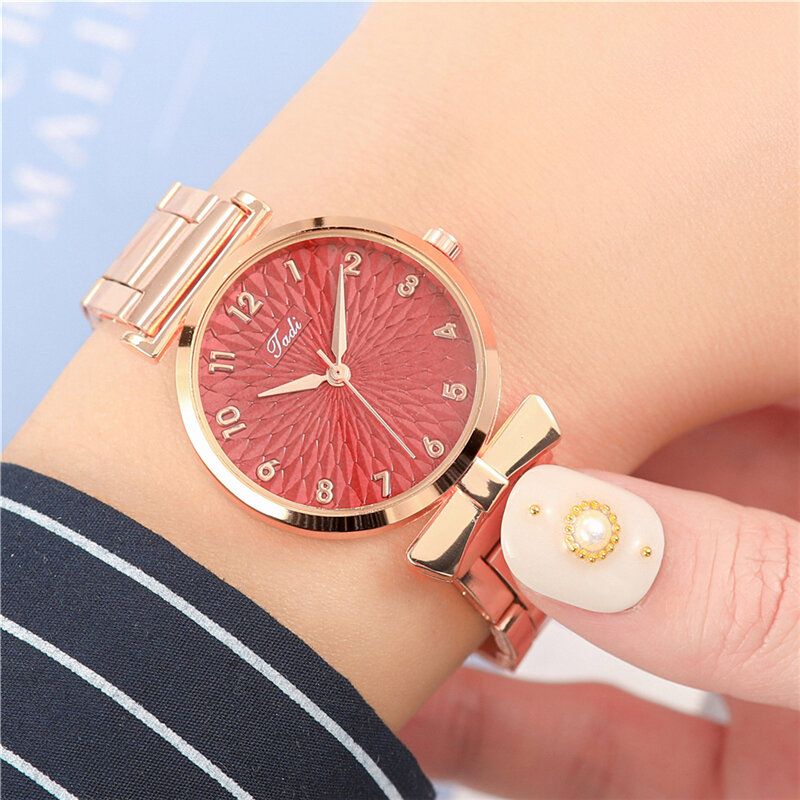 Moda Casual Mujer Reloj De Pulsera Aleación Reloj De Pulsera Pulsera Relojes De Cuarzo A Prueba De Agua