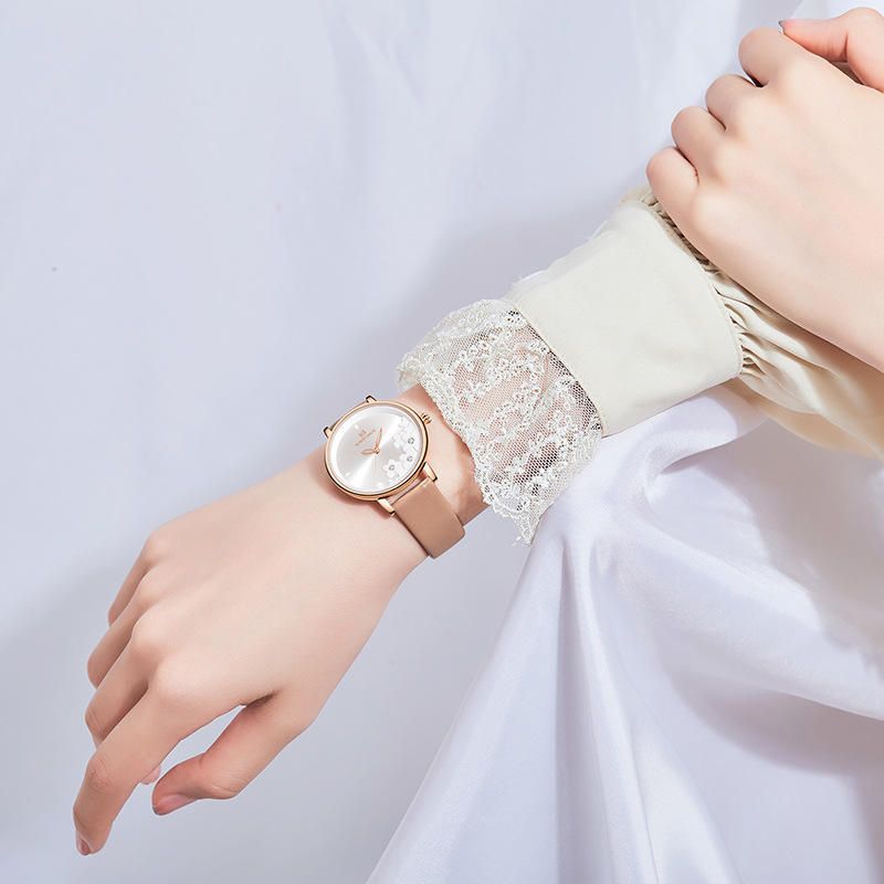 Nf5012 Reloj De Pulsera Para Mujer De Diseño Elegante Reloj De Cuarzo Con Banda De Cuero Impermeable