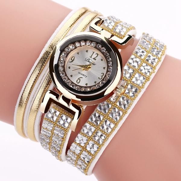 Pulsera De Banda De Cuero De Estilo De Moda Sinuoso Diamantes De Imitación Dial Relojes De Mujer Moement De Cuarzo