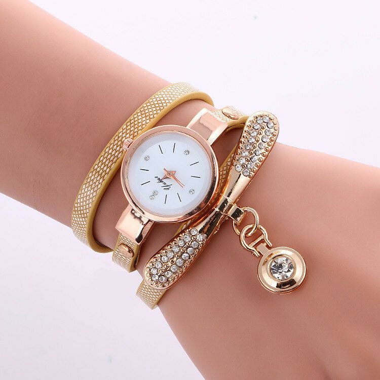 Reloj Casual Para Mujer Correa De Cuero Diamante De Imitación Metal Círculo Decorativo Colgante Reloj De Cuarzo De Múltiples Capas